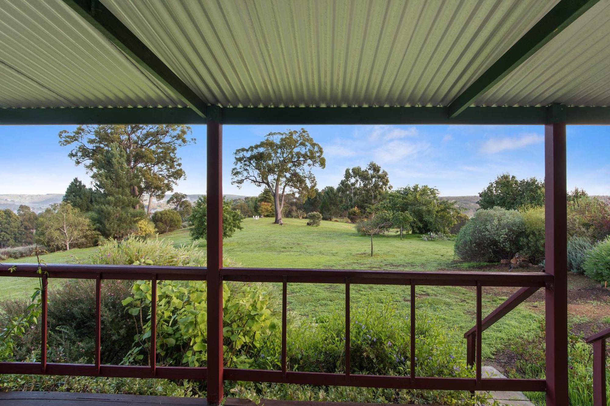 แชมบาลา เกสท์เฮาส์ Bed & Breakfast Kangaroo Gully ห้อง รูปภาพ