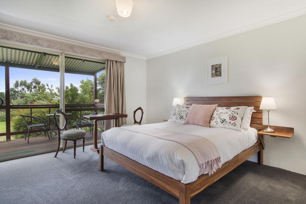 แชมบาลา เกสท์เฮาส์ Bed & Breakfast Kangaroo Gully ภายนอก รูปภาพ