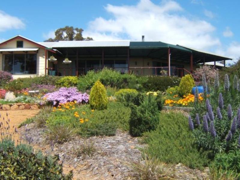 แชมบาลา เกสท์เฮาส์ Bed & Breakfast Kangaroo Gully ภายนอก รูปภาพ